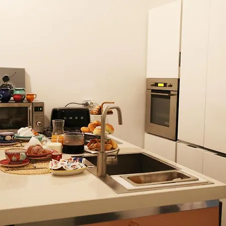 Oda ve Kahvaltı Al Duomo Salerno