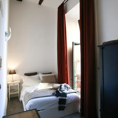 Oda ve Kahvaltı Al Duomo