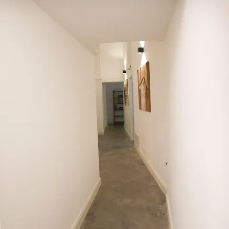 Oda ve Kahvaltı Al Duomo 3*